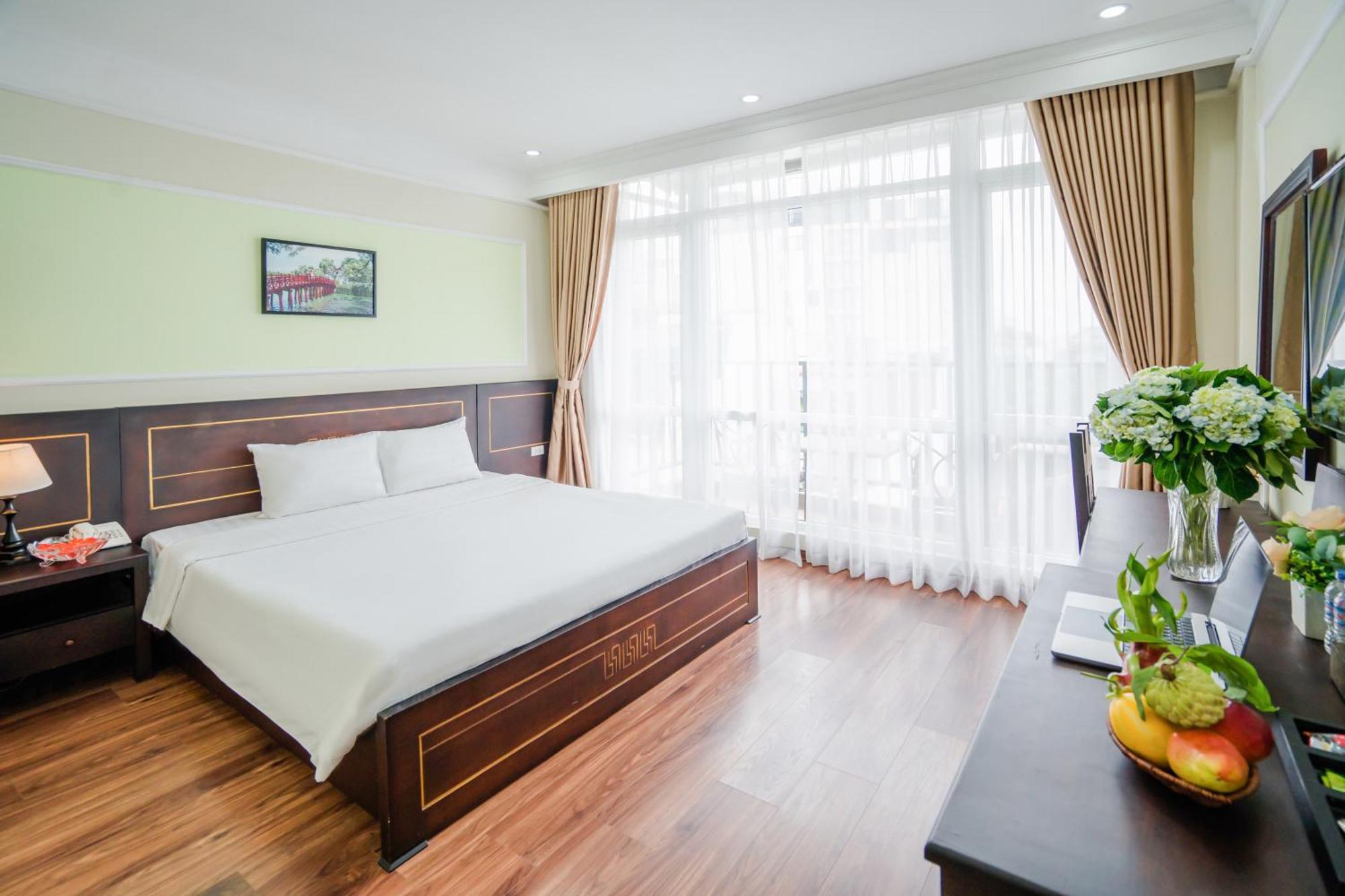 Ha Noi Lake View Hotel & Travel Hanoi Exterior photo